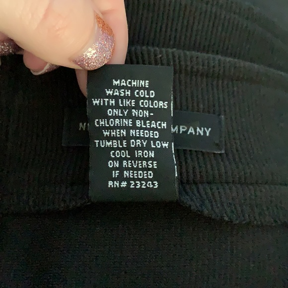 New York & Company Black Banded Mini Skirt Size 10 - Picture 4 of 4